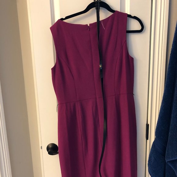 Fuchsia JNY sheath dress with slash keyhole - Picture 4 of 4